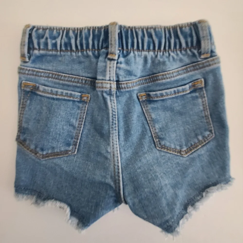 Old Navy Baby Girl Jean Denim Shorts Size 18-24 Months